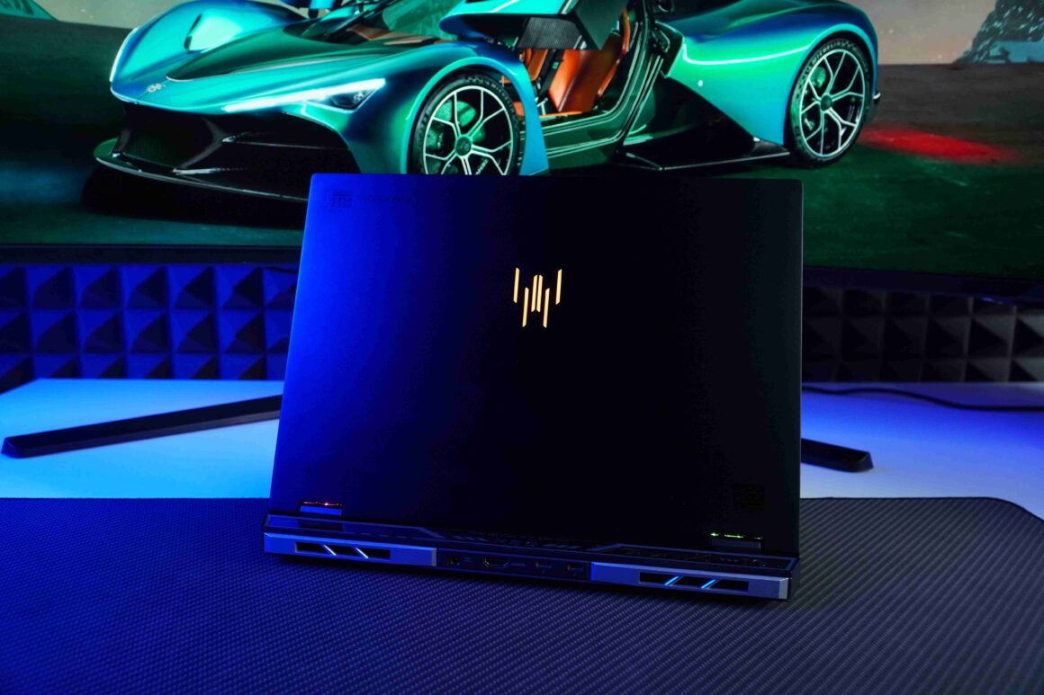 konektivitas acer predator helio neo 16